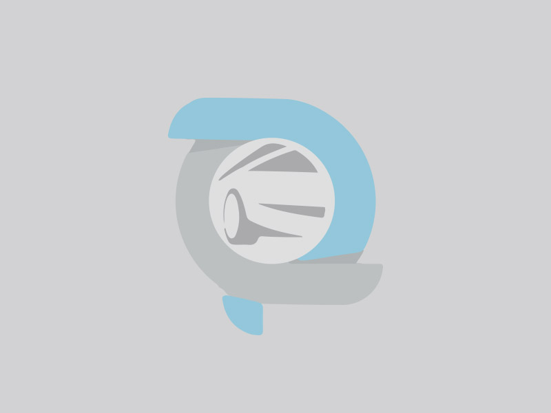 Toyota
                        Yaris