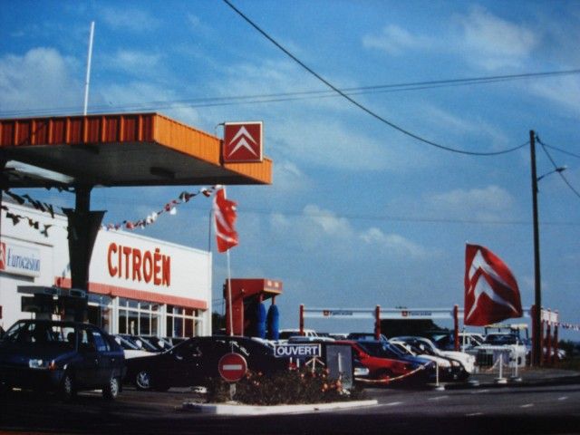 The club illustration 1