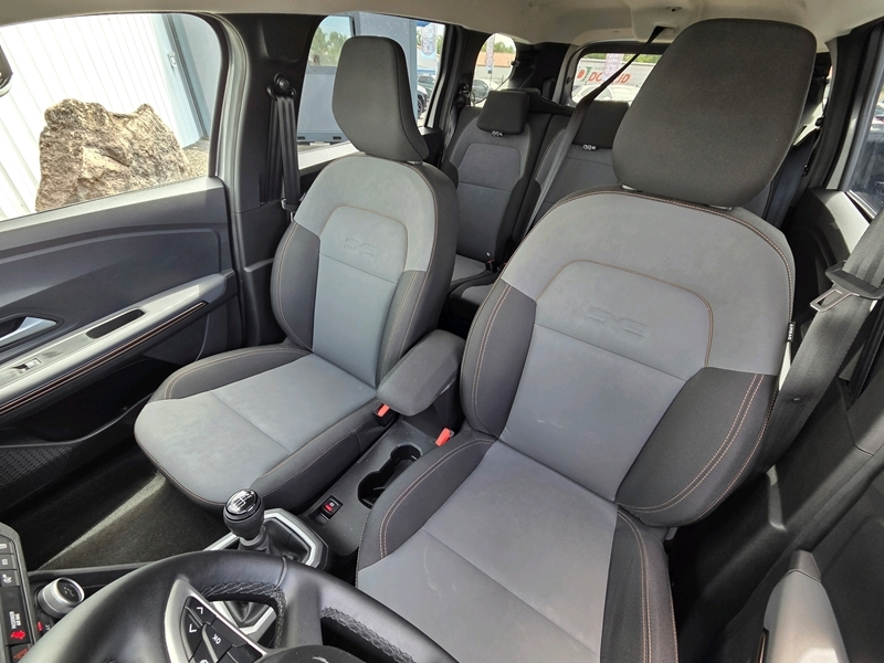 Photo 4 - Dacia Jogger