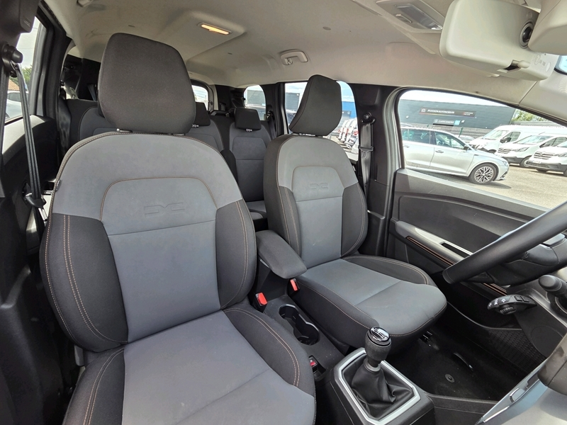 Photo 5 - Dacia Jogger