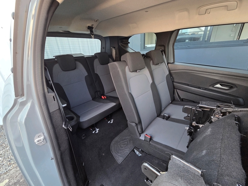 Photo 16 - Dacia Jogger