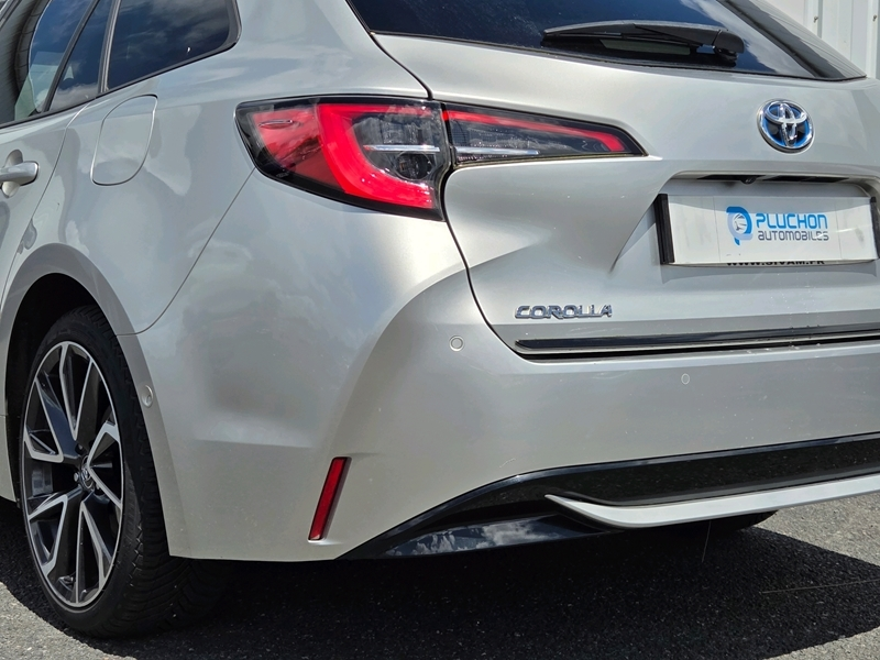 Photo 19 - Toyota Corolla Touring Spt
