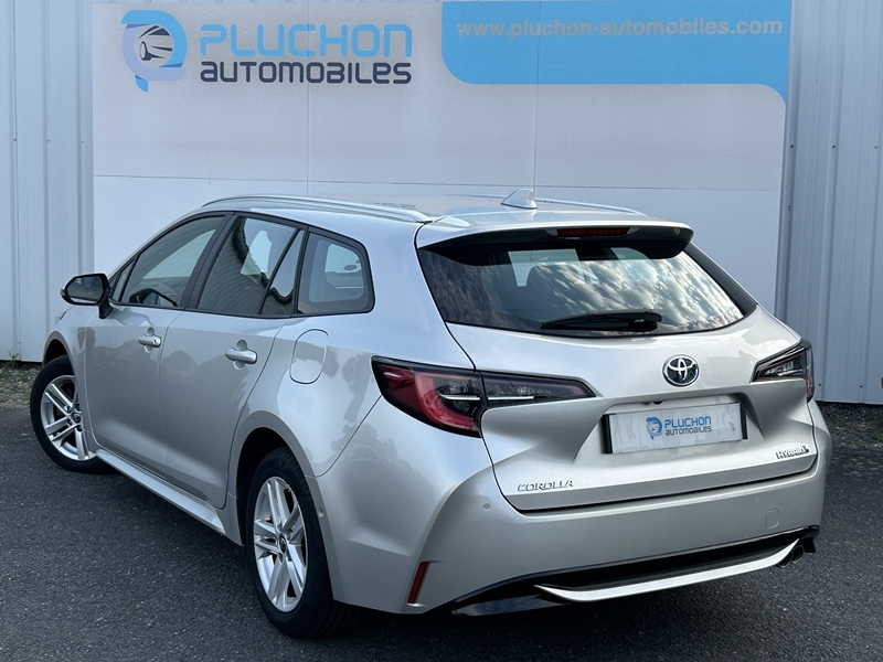Toyota
                    Corolla Touring Spt