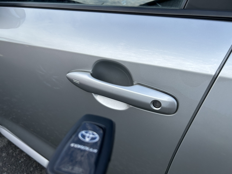 Photo 15 - Toyota Corolla Touring Spt