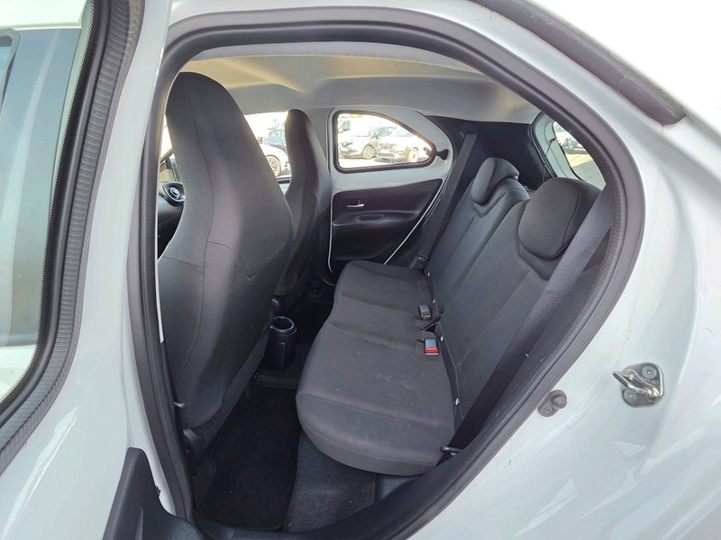 Photo 16 - Toyota Aygo X
