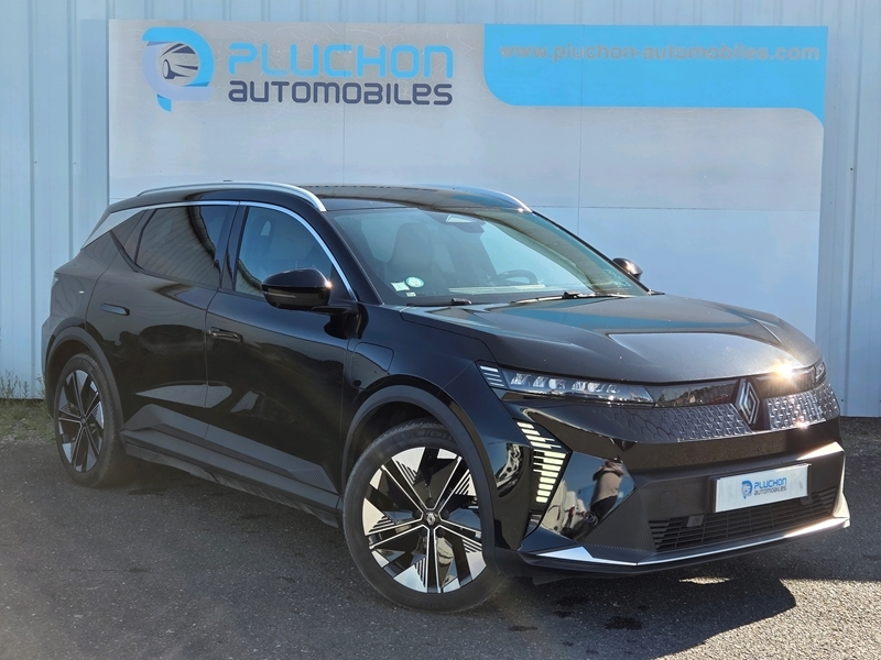 Renault
                        Scenic V