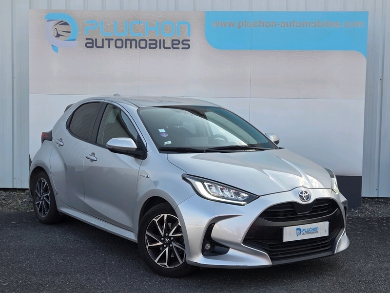 Toyota
                        Yaris