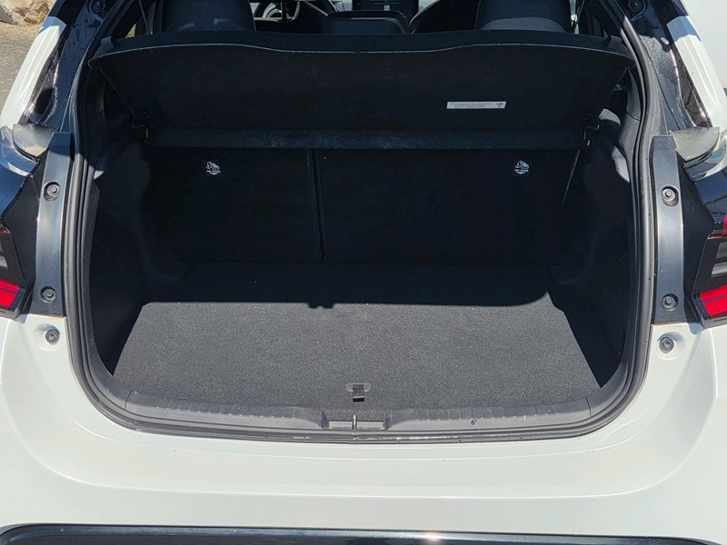 Photo 16 - Toyota Yaris