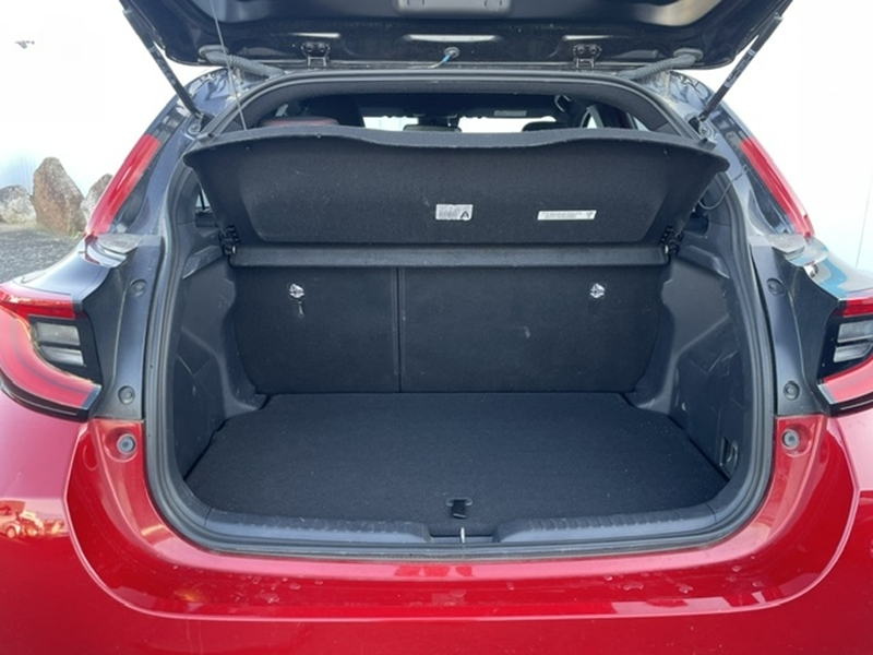 Photo 4 - Toyota Yaris
