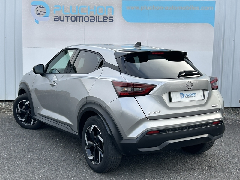 Nissan
                    Juke