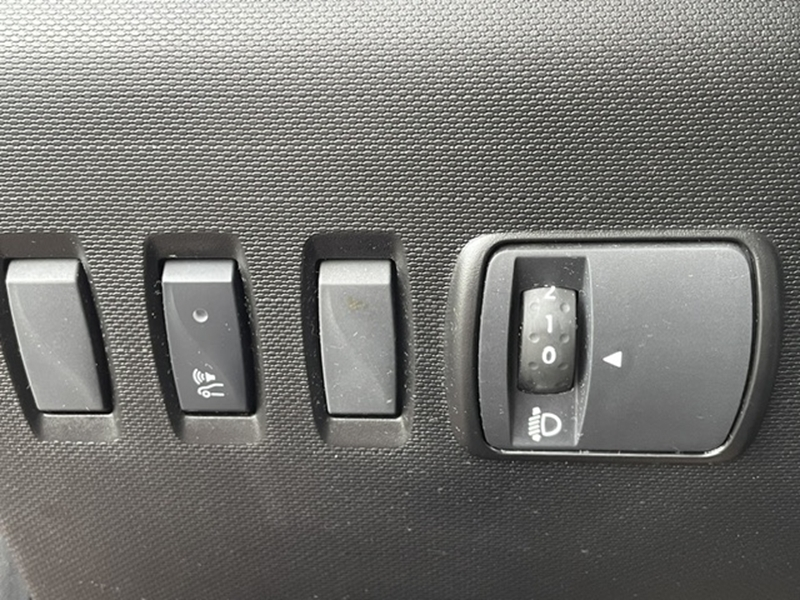 Photo 17 - Renault Twingo III