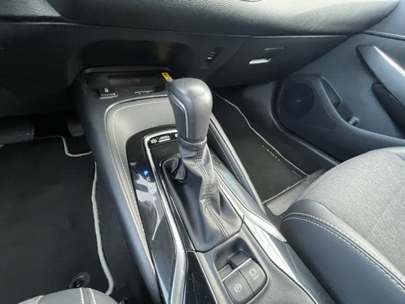 Photo 12 - Toyota Corolla Touring Spt