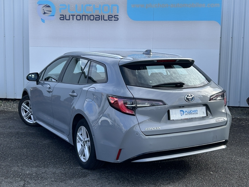 Toyota
                    Corolla Touring Spt