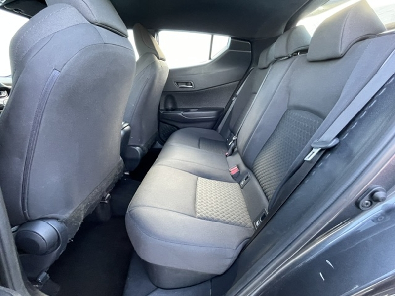 Photo 5 - Toyota C-HR