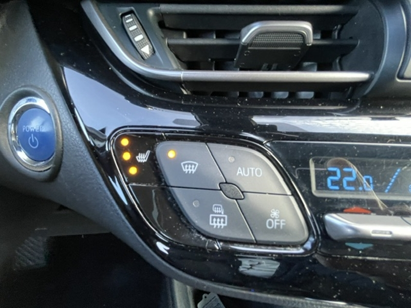Photo 15 - Toyota C-HR