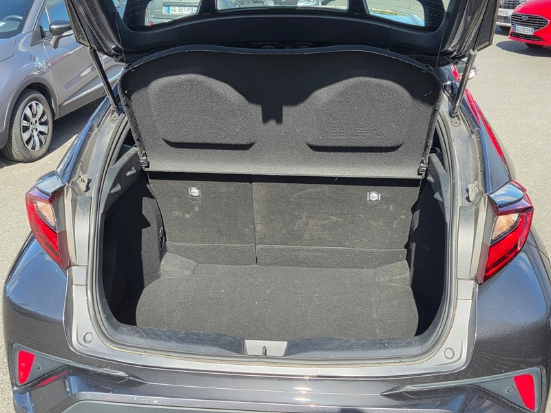 Photo 7 - Toyota C-HR