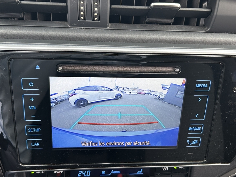 Photo 13 - Toyota Auris