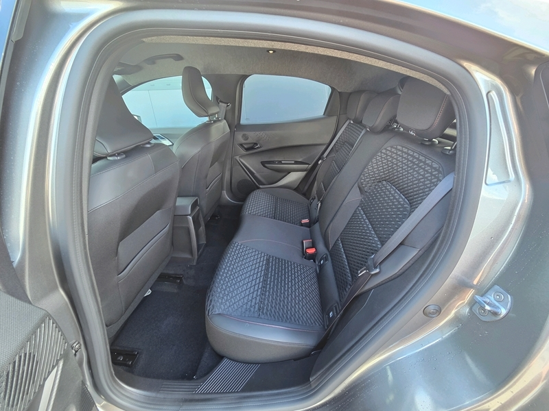 Photo 15 - Renault Clio VI