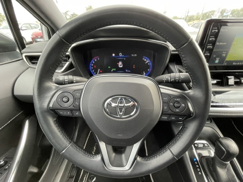 Photo 8 - Toyota Corolla Touring Spt