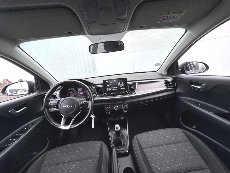 Photo 2 - Kia Rio