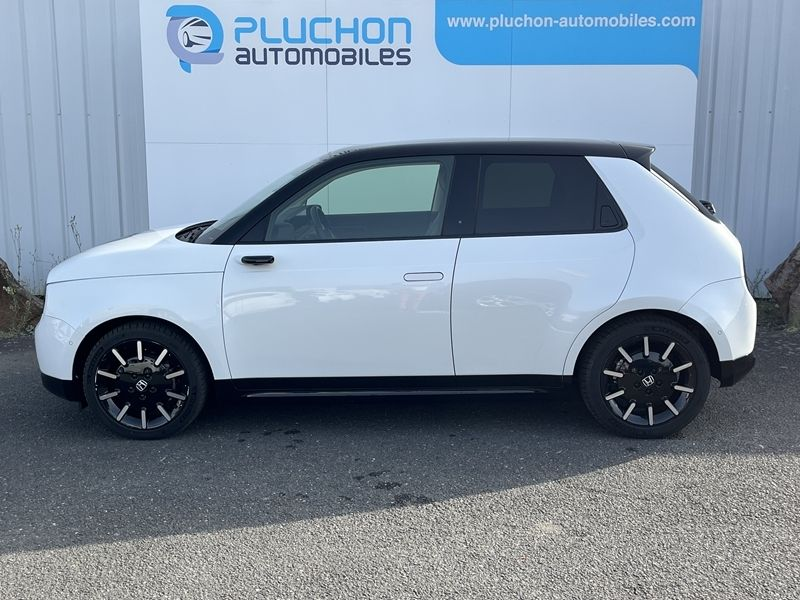 Photo 11 - Honda Honda E