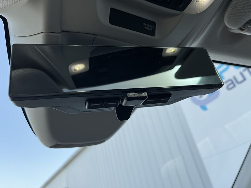 Photo 14 - Honda Honda E