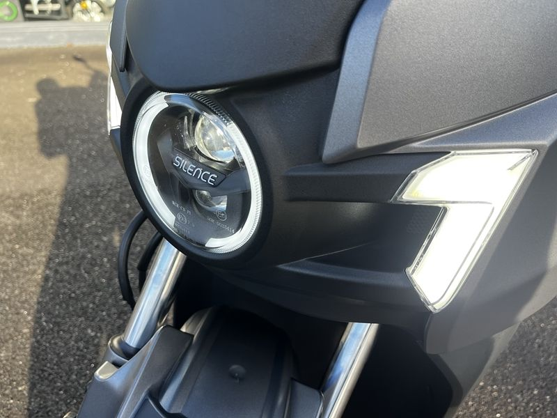 Silence
                    S01+ 125CM3