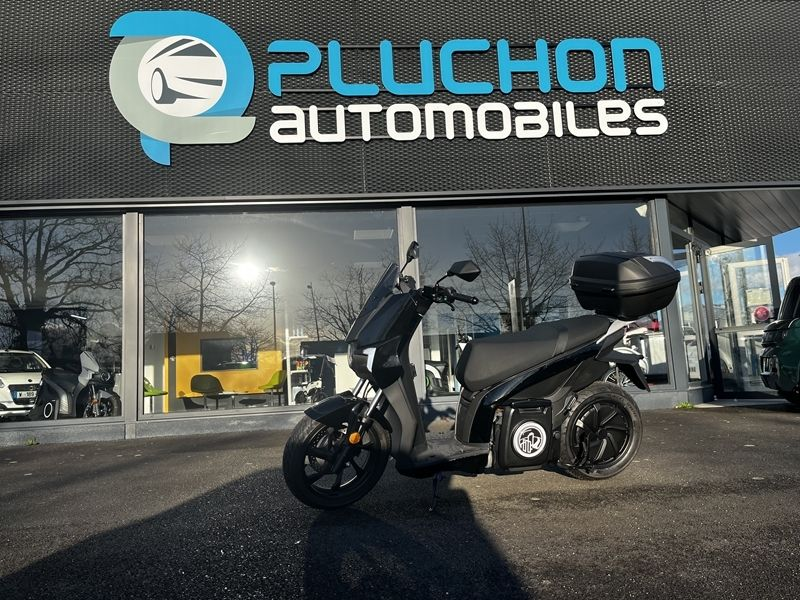 Silence
                        S01 125CM3