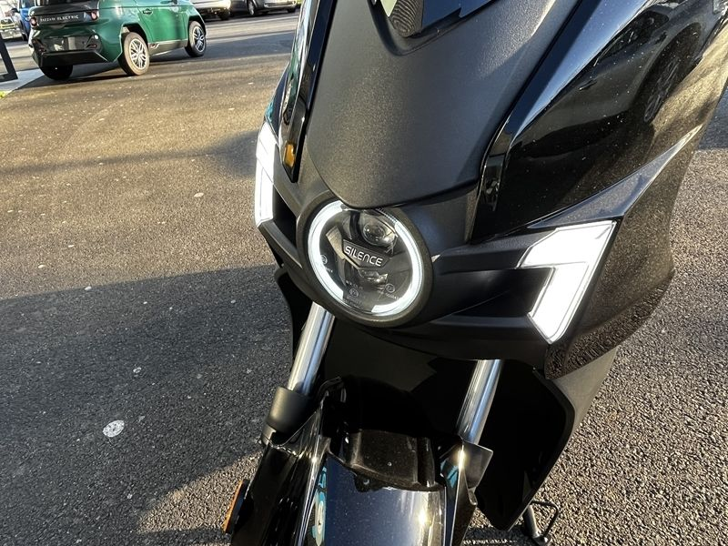 Silence
                    S01 125CM3