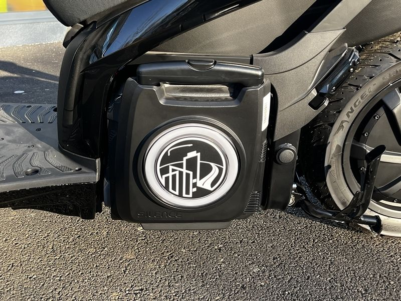 Photo 7 - Silence S01 125CM3