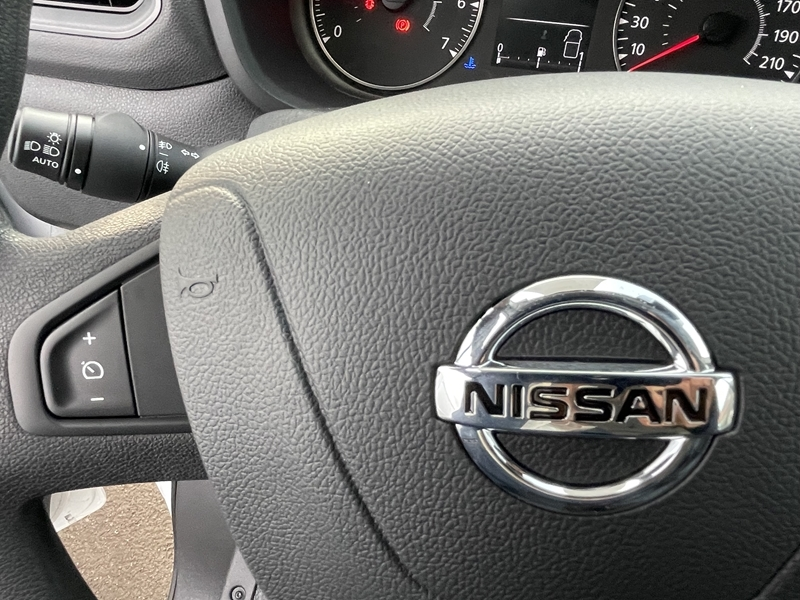 Photo 11 - Nissan Interstar Fg