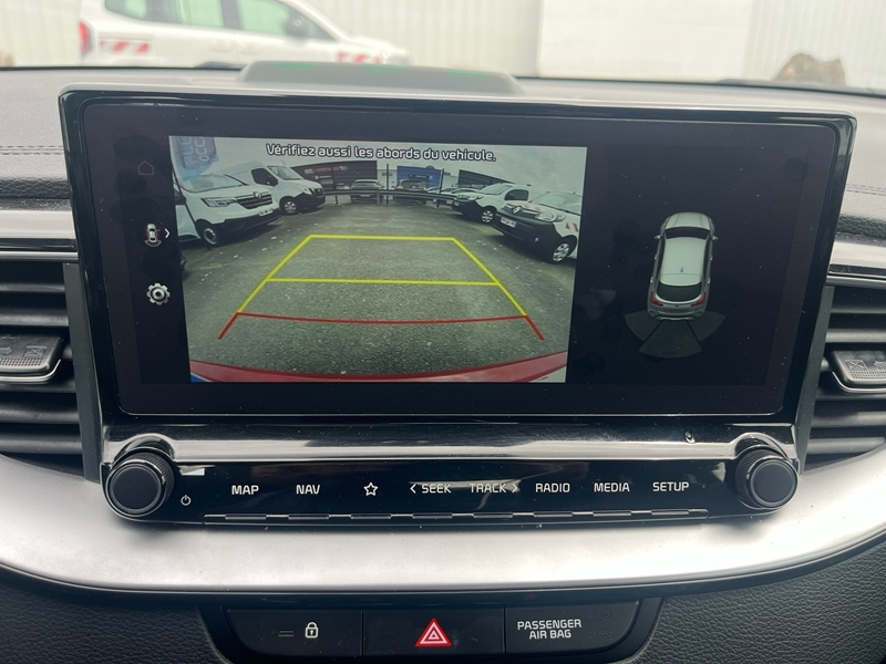 Photo 10 - Kia Xceed