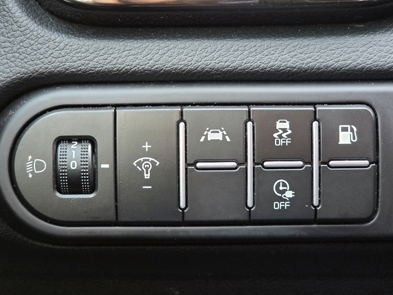 Photo 14 - Kia Xceed