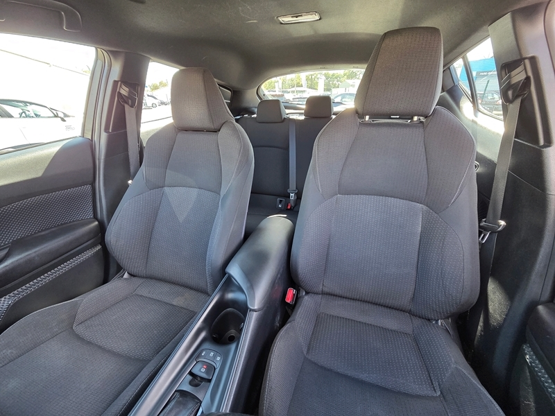 Photo 4 - Toyota C-HR