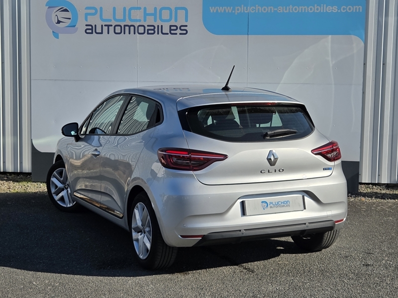 Photo 3 - Renault Clio V