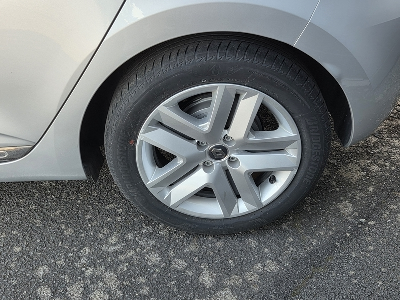 Photo 20 - Renault Clio V