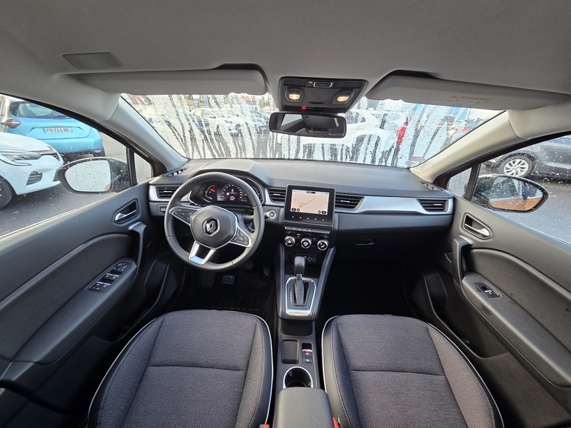 Renault
                    Captur II