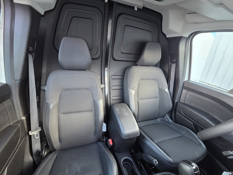 Renault
                    Kangoo Van