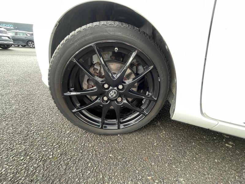 Photo 16 - Toyota Yaris