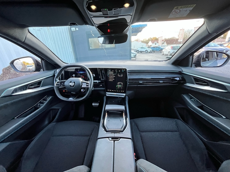 Renault
                    Austral