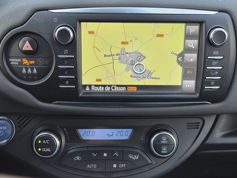 Photo 6 - Toyota Yaris