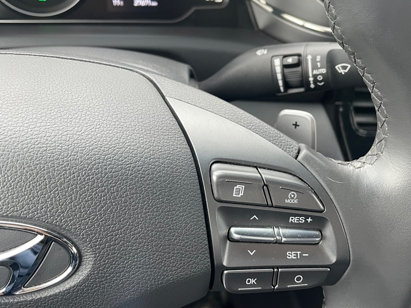 Photo 9 - Hyundai Ioniq