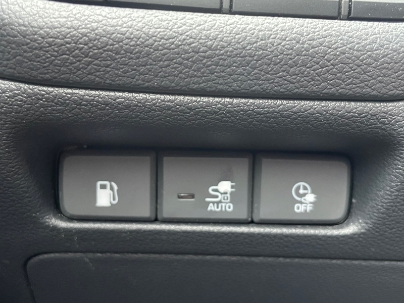 Photo 11 - Hyundai Ioniq