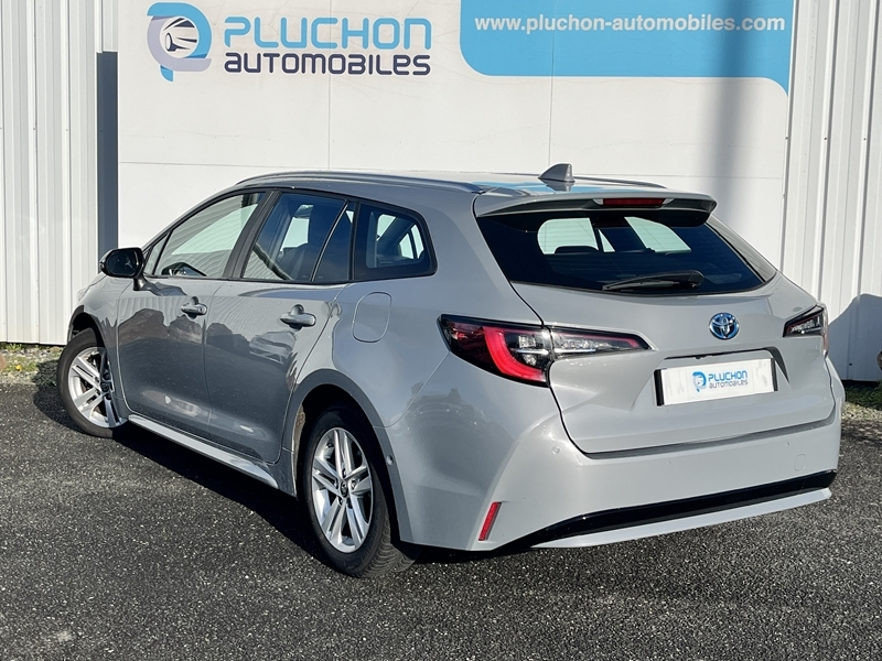 Toyota
                    Corolla Touring Spt