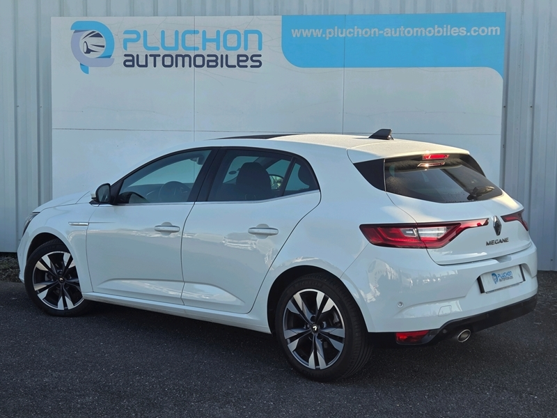 Renault
                    Megane IV