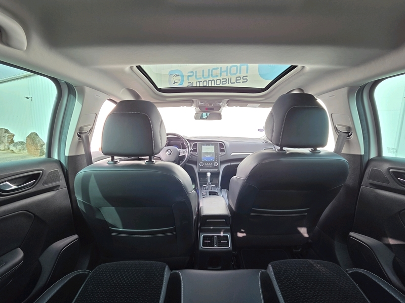 Photo 11 - Renault Megane IV