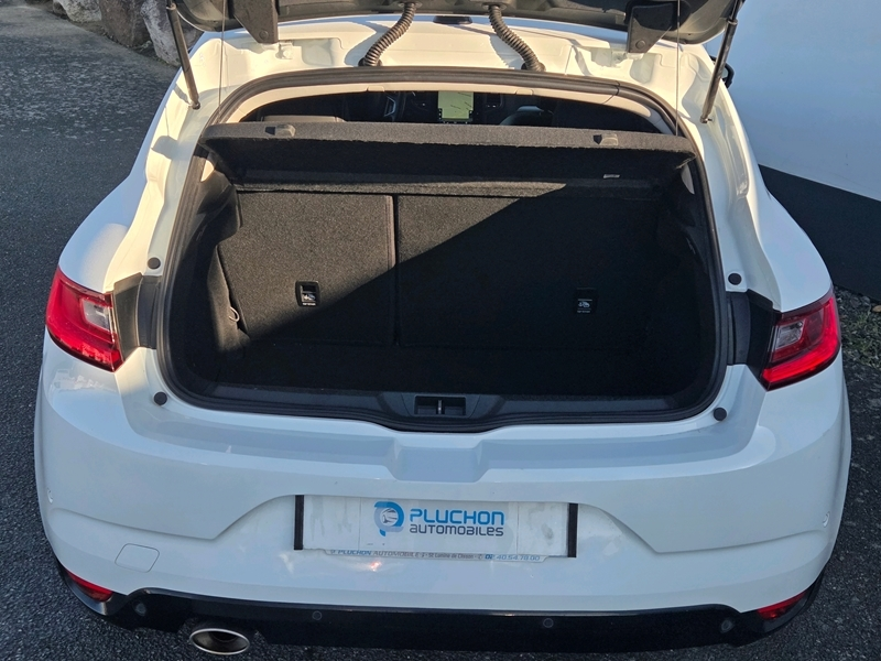 Photo 19 - Renault Megane IV