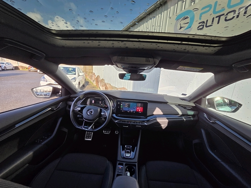 Skoda
                    Octavia Combi