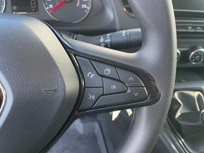 Photo 6 - Renault Kangoo Van