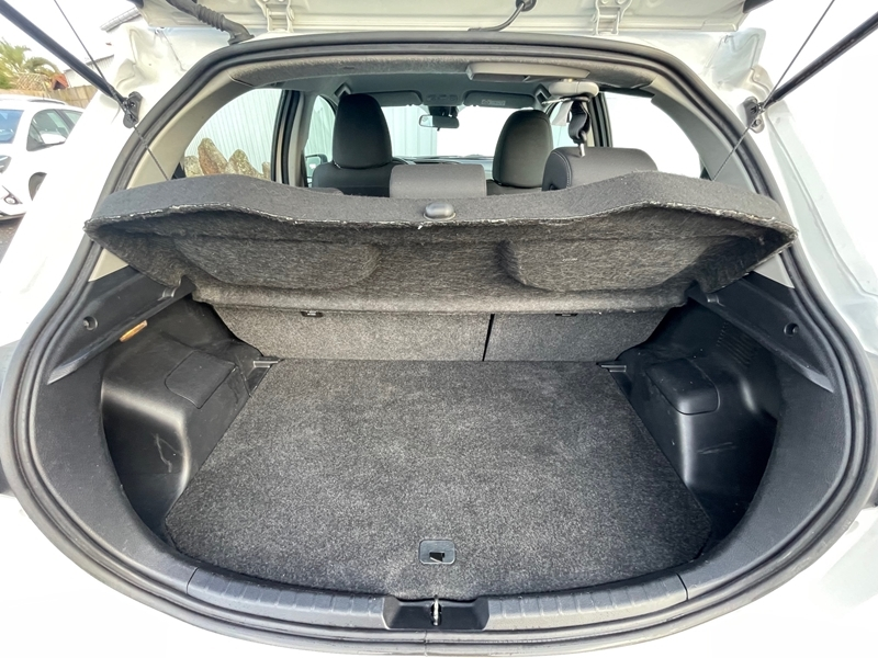 Photo 4 - Toyota Yaris